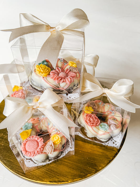 Teachers Day Mini Bundts